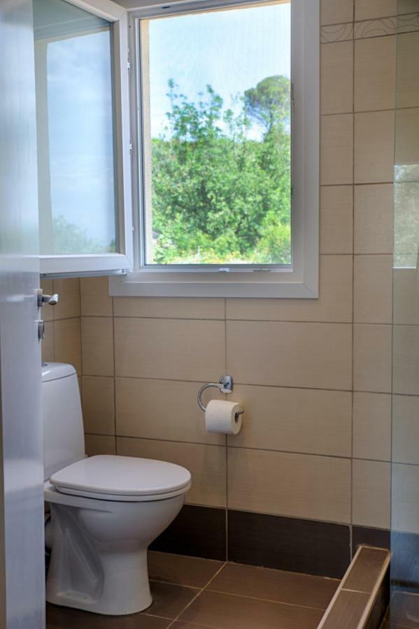 Modern Eco Friendly Villa Close To Town Pelekas Exteriör bild